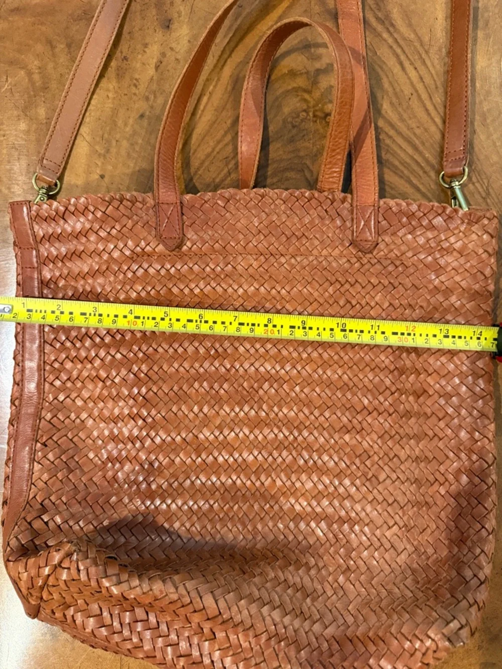 Woven Leather Madewell Tote Bag in Cognac - Picture 8 of 13